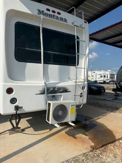 MINI SPLIT AIR CONDITIONING