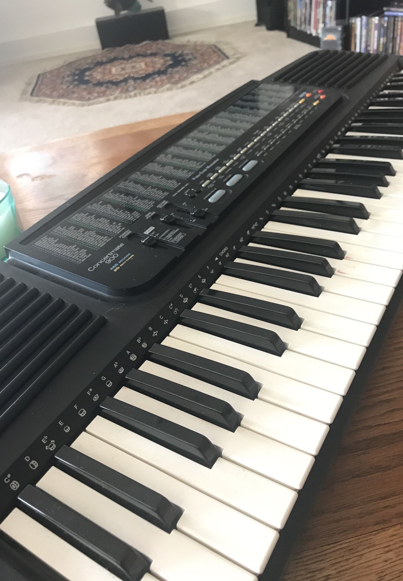 Concertmate 900 keyboard