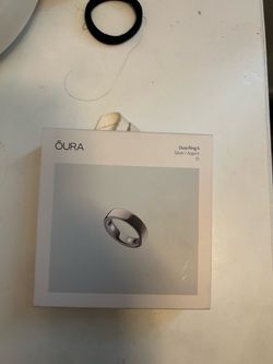 Oura Ring 5 silver (size 10)