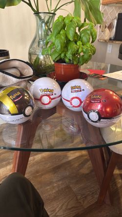 Pokeball Tins-  B25, C25 and D25