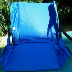 Totes Bleacher Seat Cushion With Back 