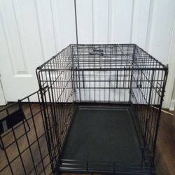🐕  Dog Crate...Barely Used