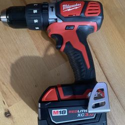 Milwaukee 1/2” Hammer Drill and Milwaukee battery xc 3.0