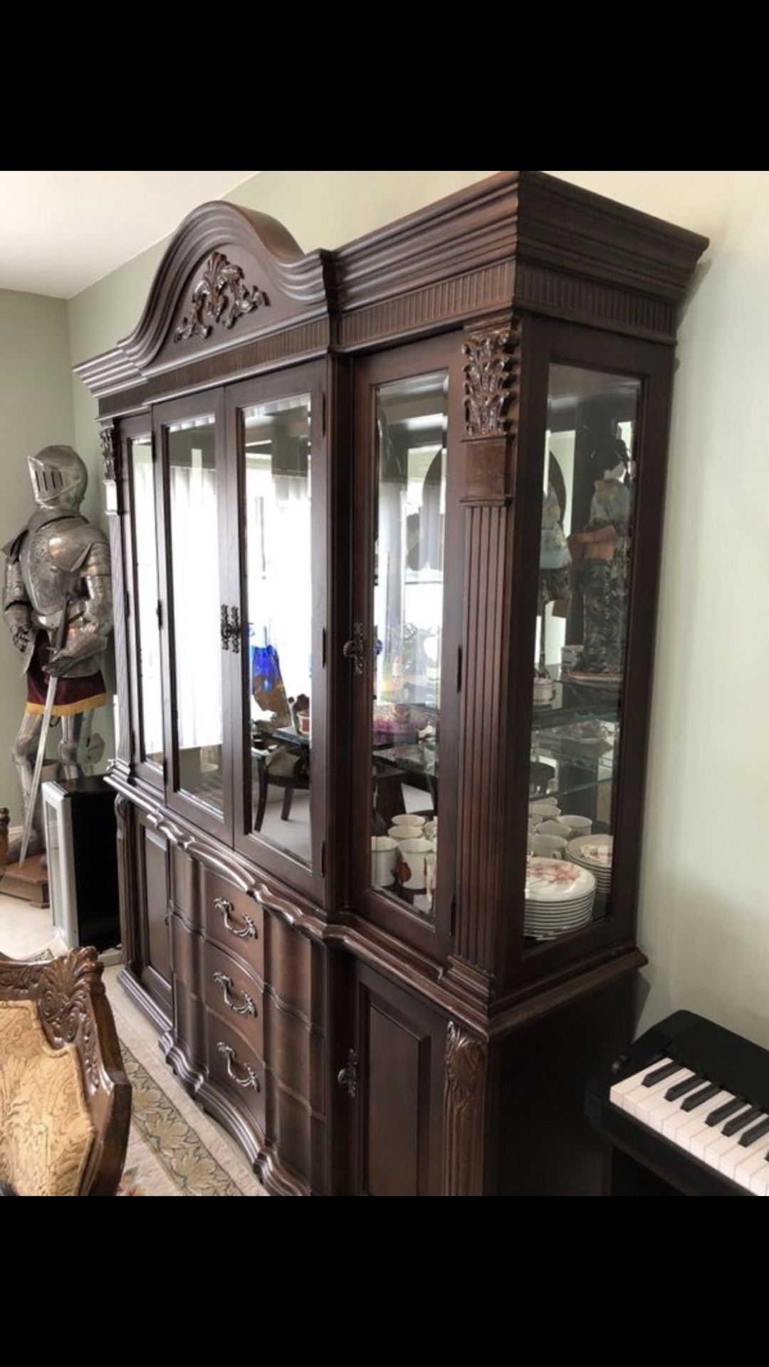 Bernhardt Belmont Collection Lighted China Cabinet