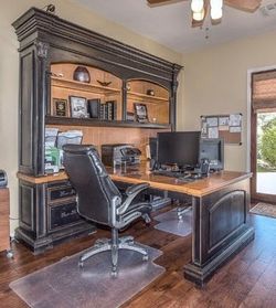 Office Desk and Hutch
