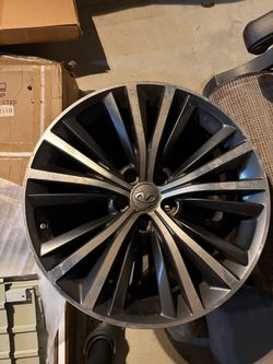 2017 q60 stock rims