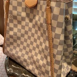 New and Used Louis vuitton for Sale in Mcallen, TX - OfferUp