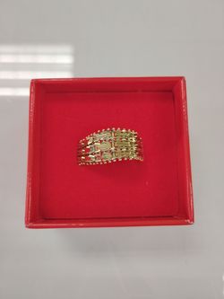 14k Gold Ring 4.4g