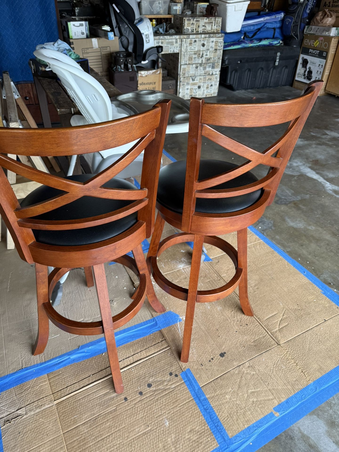 2 Swivel Bar Stool Chairs
