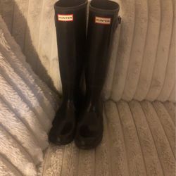 Black Hunter Boots Size 8