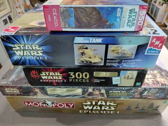 LOT Star Wars Prequal Collectables Games & Puzzles