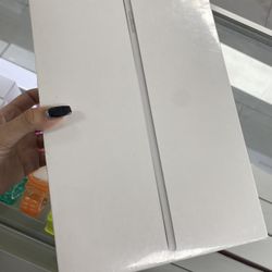 iPad 9th Gen 64GB $379 Cash Or Card