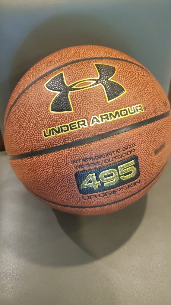 Under Armour 495 Basketball