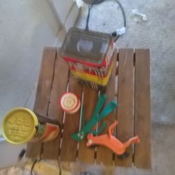 Vintage Toy Bundle   Circa  1960s/1970s
