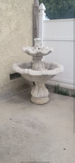 Concrete fountain