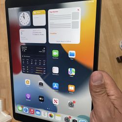 Apple iPad  Air 3rd 64Gb Fully Functional WiFi-cell 