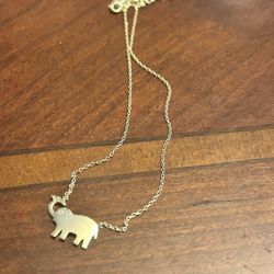 925 Stelring Silver necklace gold tone  Very Cute V30 17.5inch 2.64g elephant 