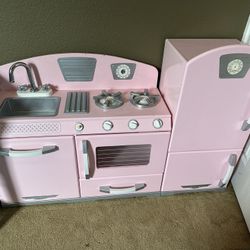 Pink Kids Kitchen