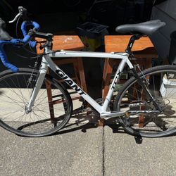 Giant Men’s TCX Bike 