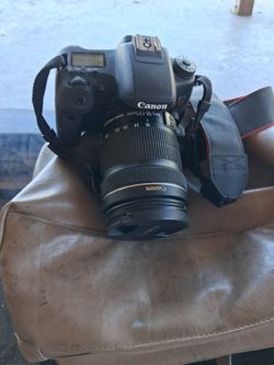 Canon camera  eos rebel t6s