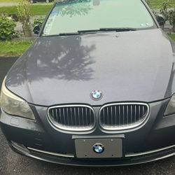2009 BMW 528i