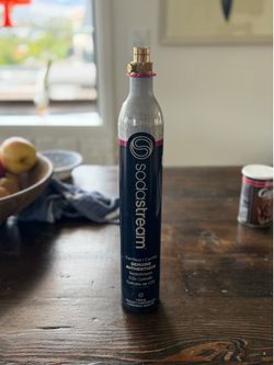 New SodaStream Quick Connect CO2 Cylinder — Pink 60L — Full/New