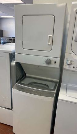 24” WHIRLPOOL WASHER AND DRYER STACKABLE UNIT