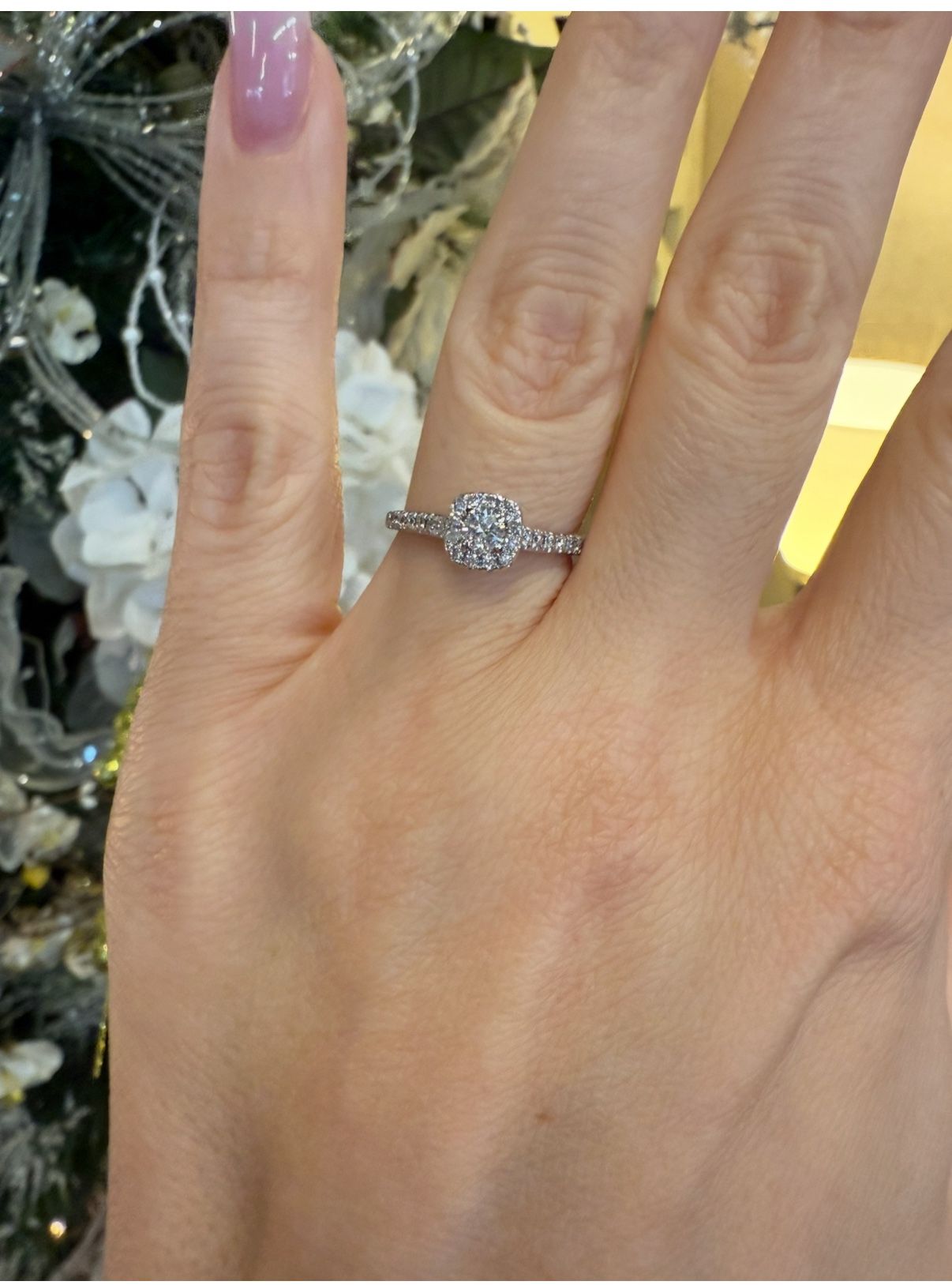 10K Gold Natural Diamonds Engagement Wedding Ring