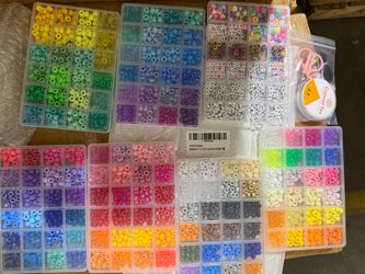 7 boxes of large-hole beads