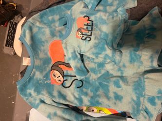 Pijamas for your daughter and her doll