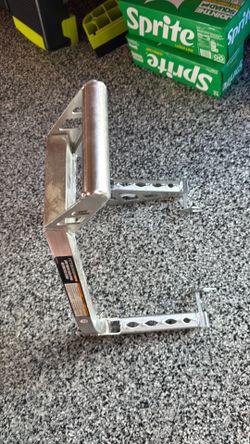 Rear spool motorcycle stand