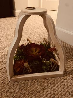 Table centerpiece succulents
