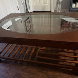 Coffee https://offerup.com/redirect/?o=dGFibGUuTmV3