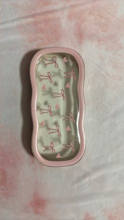 Pink bow clear glasses case