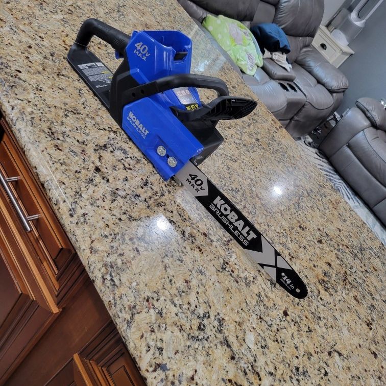 Kobalt 40v online chainsaw tool only