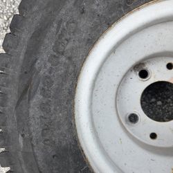 ((READ AD))((ONE 18X9.5X8 4LUG ZEROTURN wheel)) Zeroturn Mower 