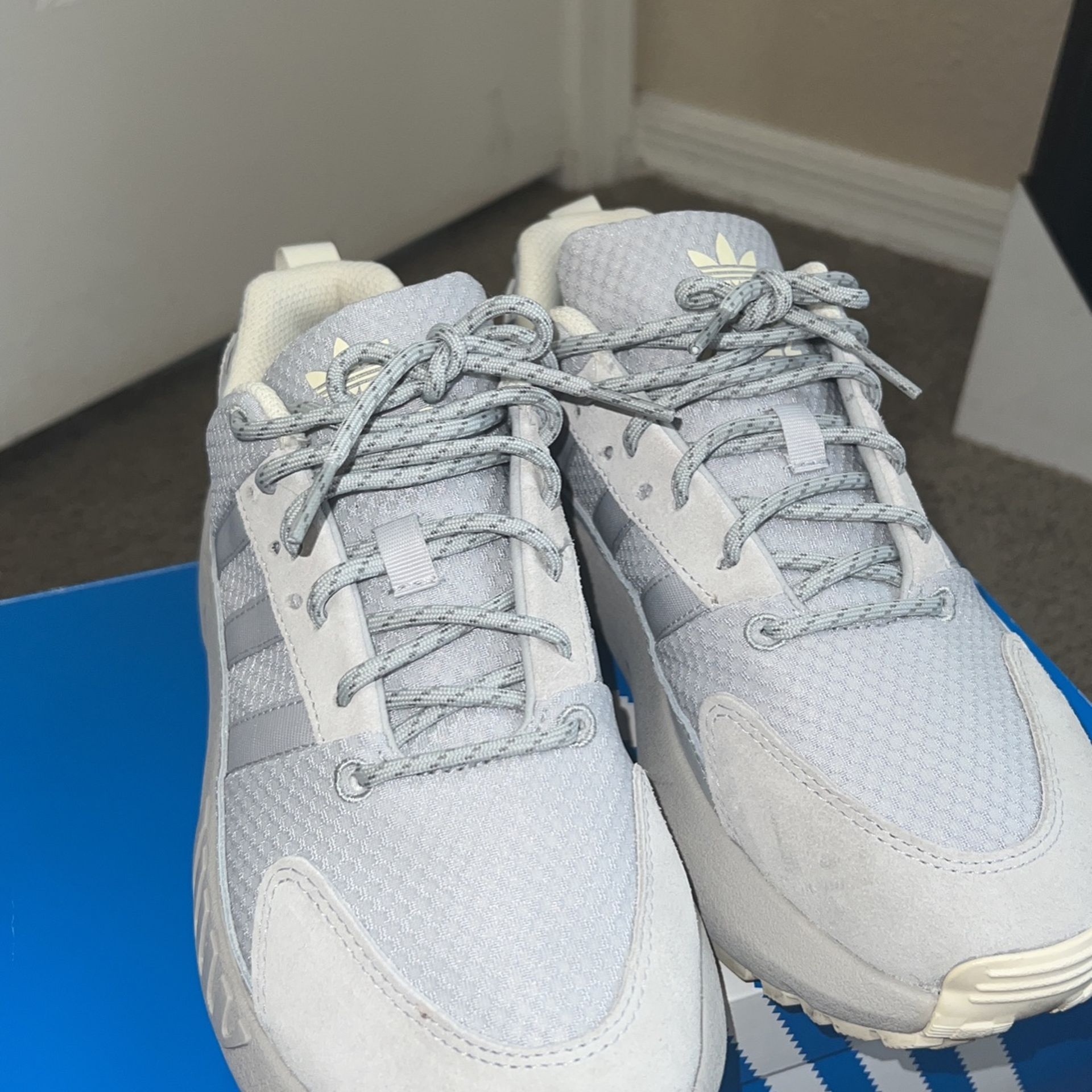 adidas zx 22