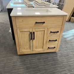 36” Bathroom Vanity In Wood Color