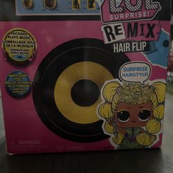 L.O. L. Surprise! Remix Hair Flip Tots with Hair Reveal & Music Mini Figurine