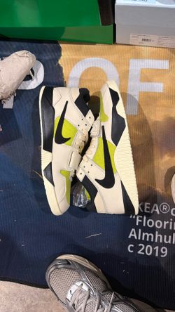 Travis Trainer