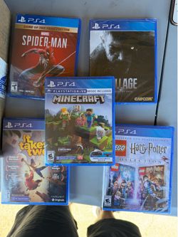 PS4 games spider man Minecraft it takes two lego Harry Potter village