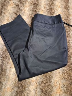 Worthington Women's Black Crop Pants Size 6