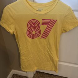 Women’s Short Sleeve T-Shirt-Size Medium