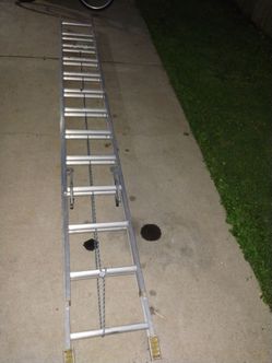 Ladder 24' aluminum