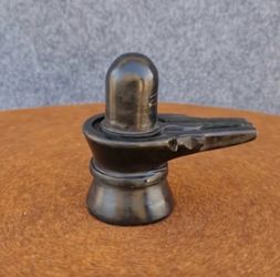 Black Stone Shiva Lingam Idol