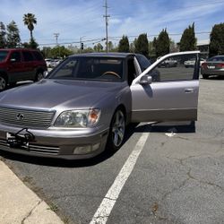 1998 Lexus LS