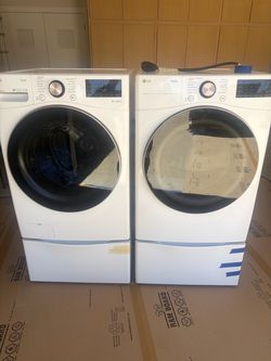 LG washer and dryer