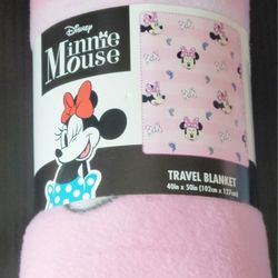 Minnie Mouse  Travel  Blanket  40 Inx 50 In