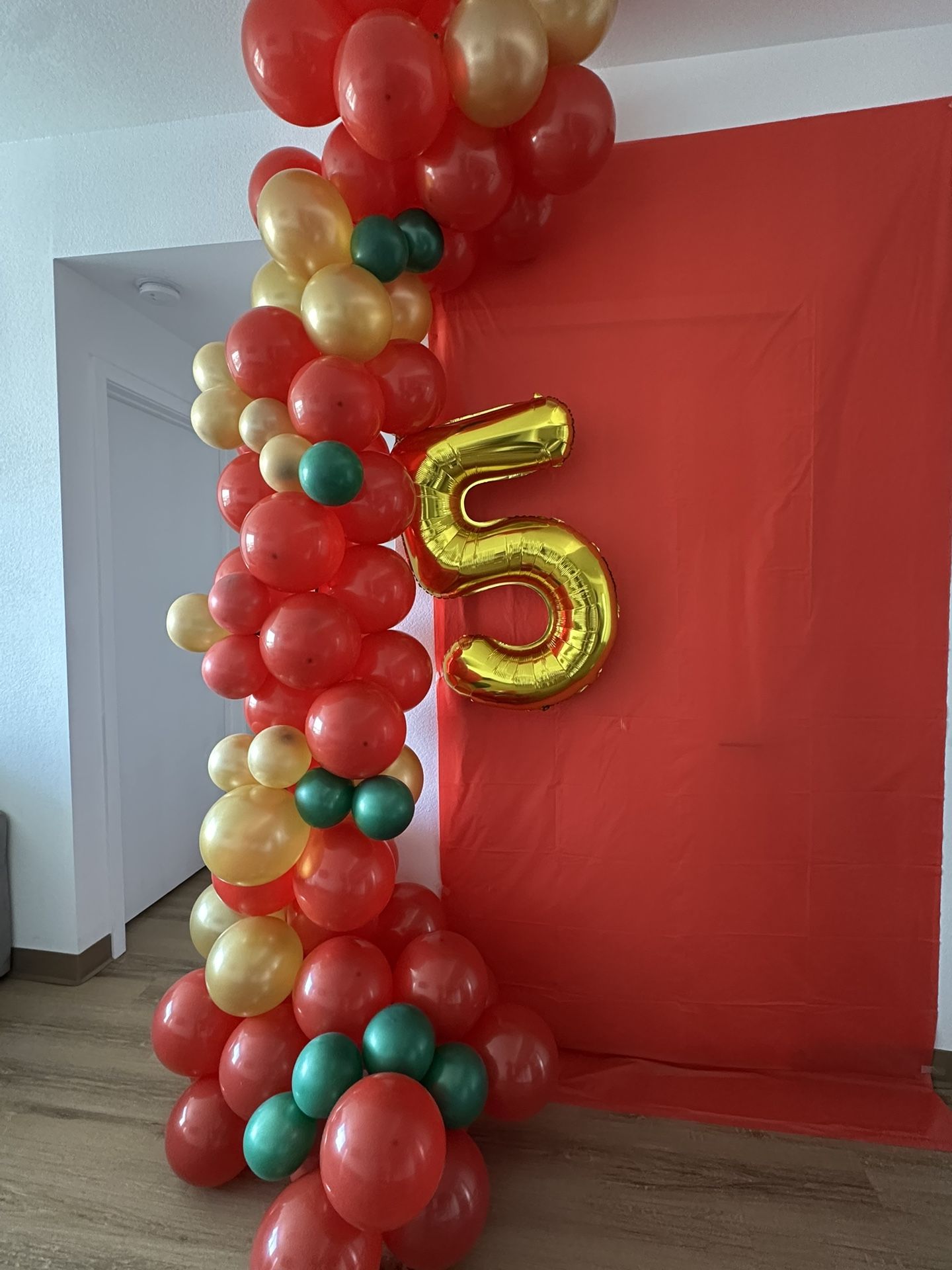 Balloon Arch