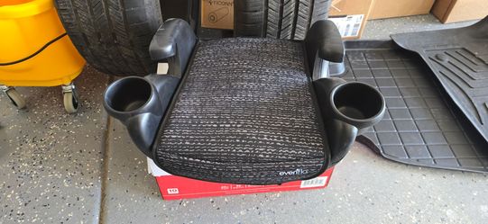 Everflow  child's booster seat
